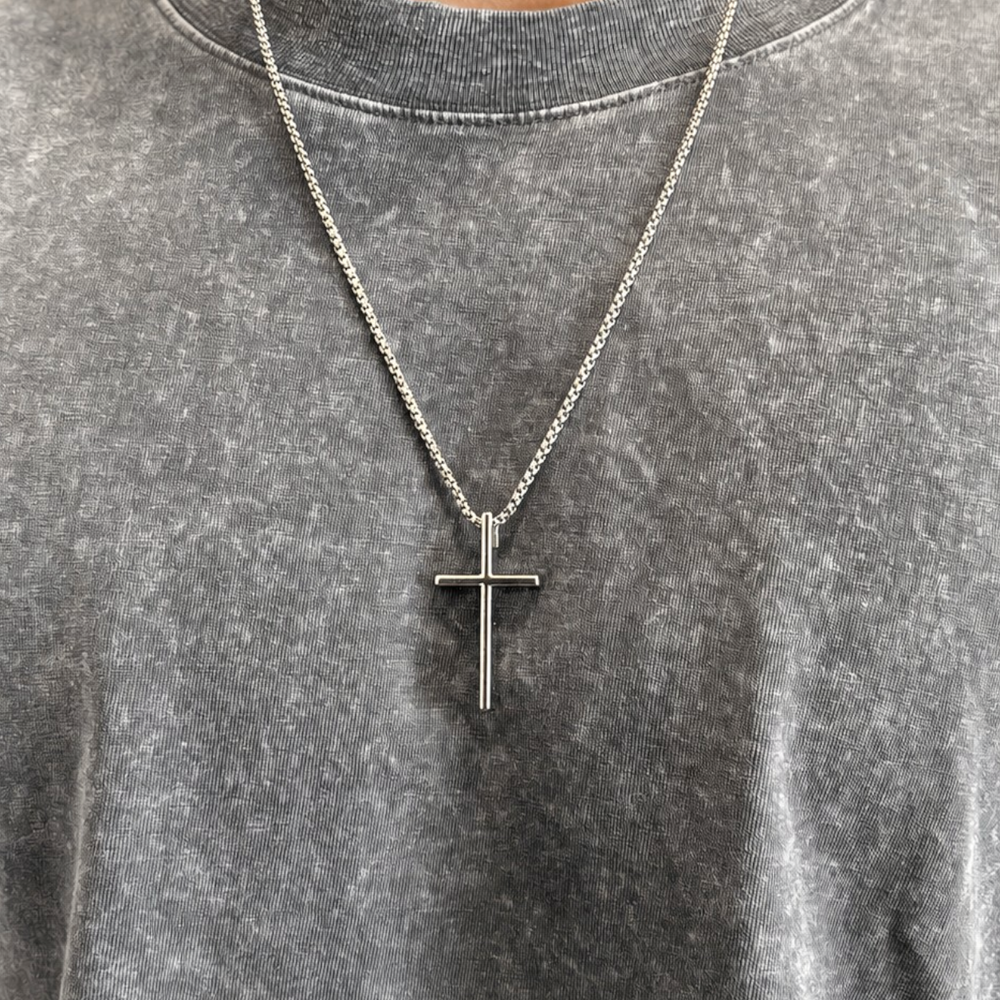 Outlyrs - Silver Cross Pendant Chain